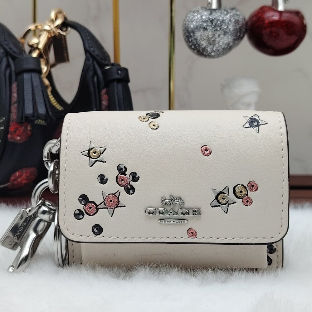 Coach Klare Bag Charm With Star Print - Picture 2 of 9